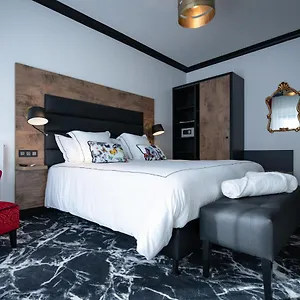 https://hotel-du-barry.midi-pyreneeshotels.com