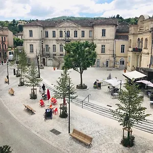 appartement-en-plein-centre-ville.fr-provencehotel.com/