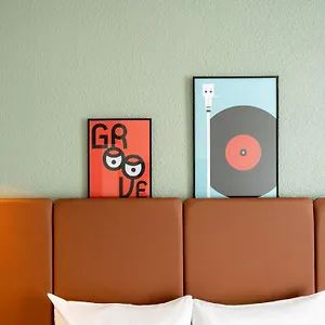 Hotel Ibis Gare De Lyon Ledru Rollin, París